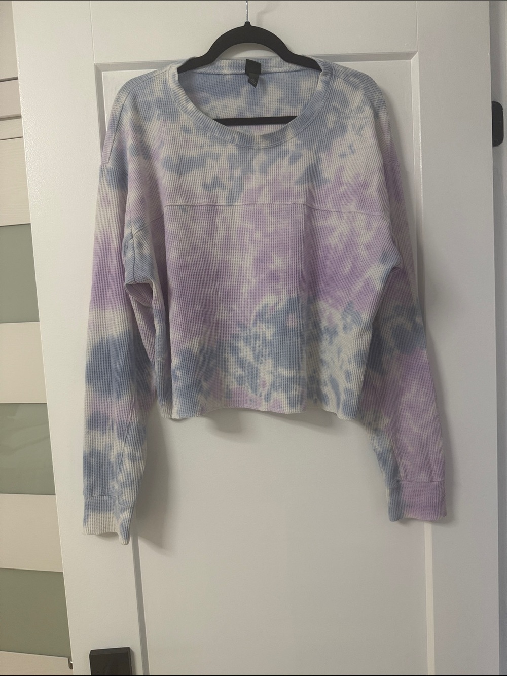 wild fable Pastel Blue & Lavender Tie-Dye Cropped Sweatshirt